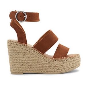 Dolce Vita Shae sandals. Brand new, never worn.